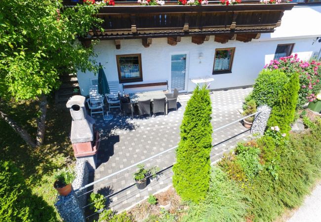 Apartment in Zell am See - Apartment LAKE VIEW - near ski lift and town Apartment in Zell am See - Apartment LAKE VIEW - near ski lift and town