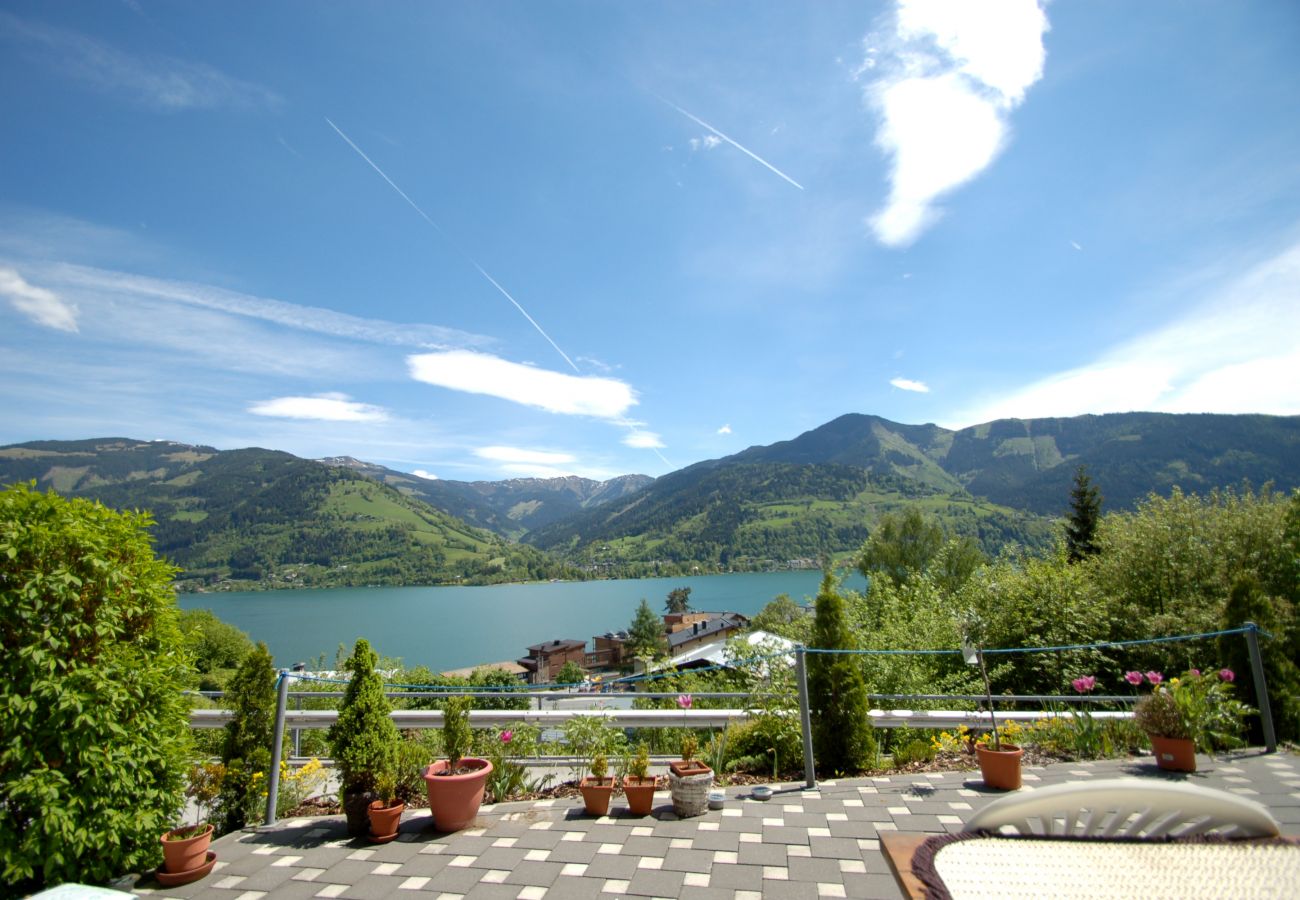 Apartment in Zell am See - Apartment LAKE VIEW - near ski lift and town