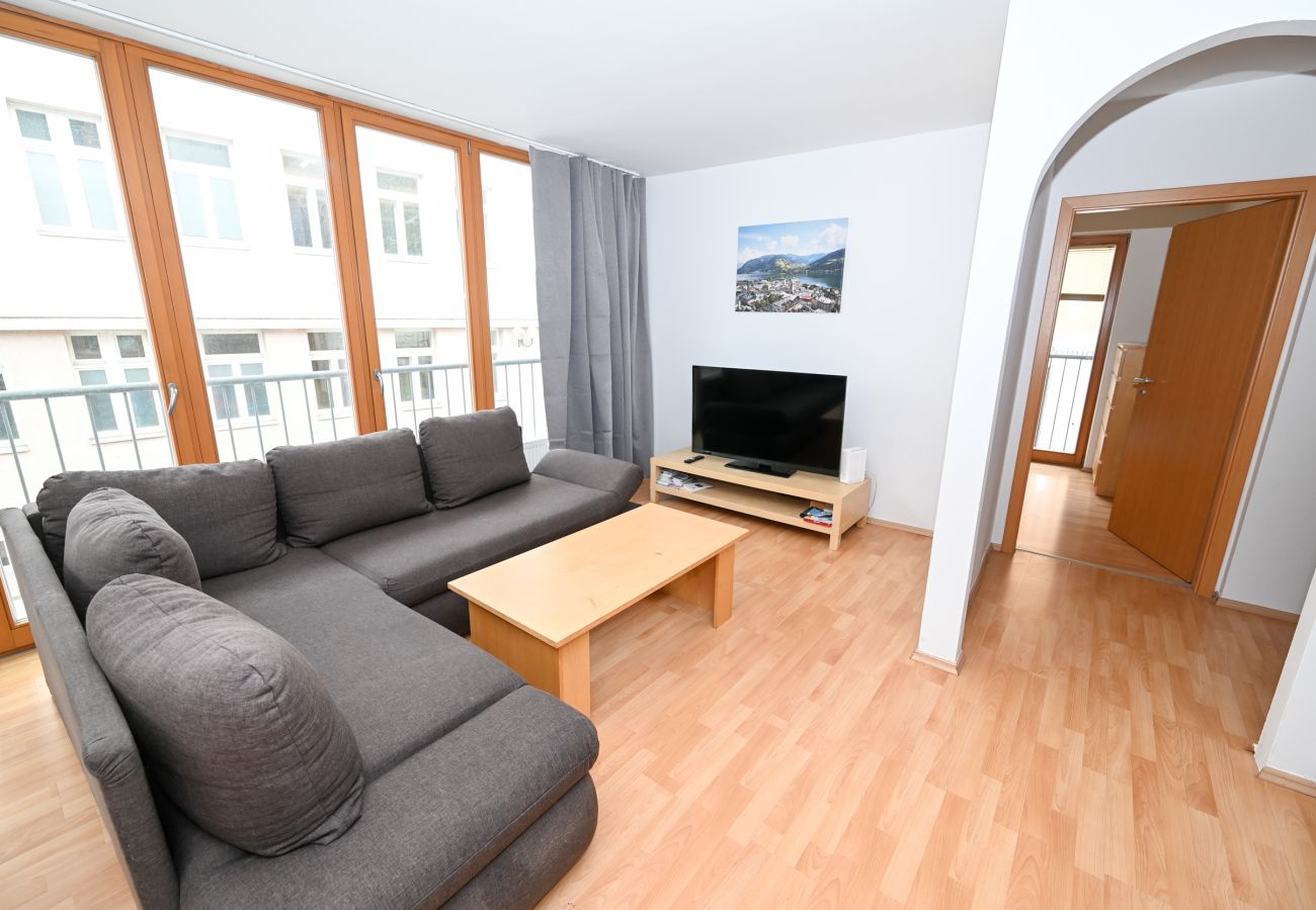 Apartment in Zell am See - Apartment ZELL CITY - next to ski lift and town