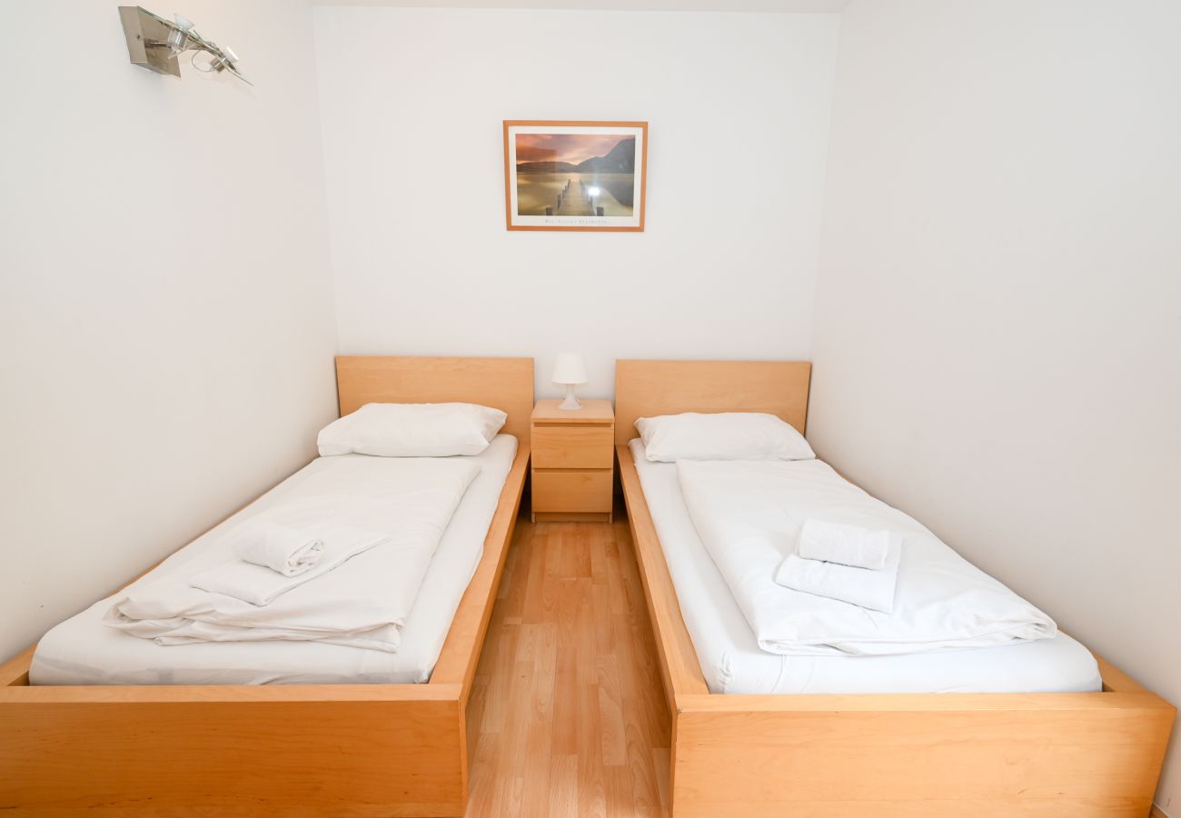 Apartment in Zell am See - Apartment ZELL CITY - next to ski lift and town