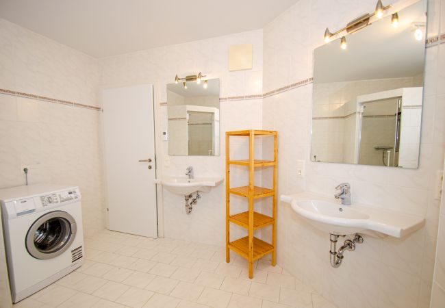 Apartment in Zell am See - Penthouse A Zell am See with lake view Apartment in Zell am See - Penthouse A Zell am See with lake view
