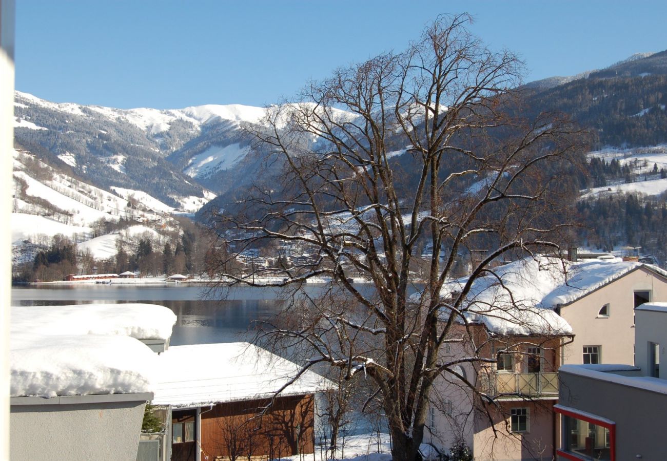 Apartment in Zell am See - Penthouse A Zell am See with lake view