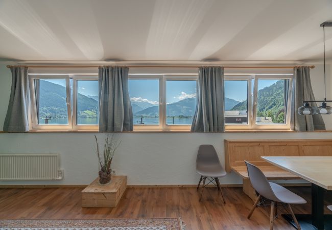 Apartment in Zell am See - Apartment ANBLICK - lake and mountain view