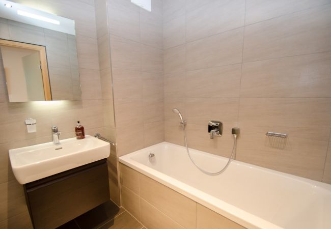 Apartment in Zell am See - Superb Alpine Lodges Zell am See 4pax Apartment in Zell am See - Superb Alpine Lodges Zell am See 4pax