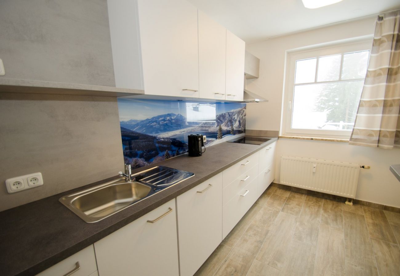 Apartment in Zell am See - Apartment Summer & Winter Fun II - 200 m from ski
