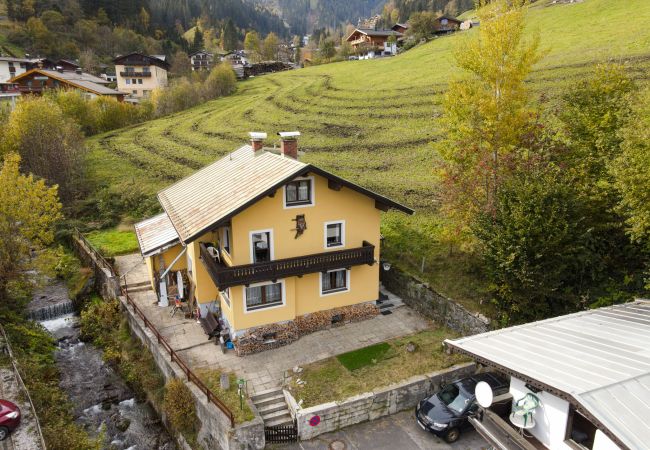 Apartment in Zell am See - BUDGET Chalet Alpine - Apartment A Apartment in Zell am See - BUDGET Chalet Alpine - Apartment A