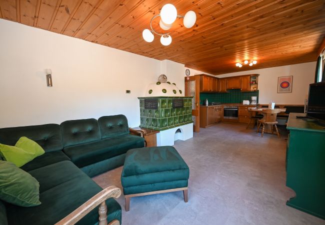 Apartment in Zell am See - BUDGET Chalet Alpine - Apartment A