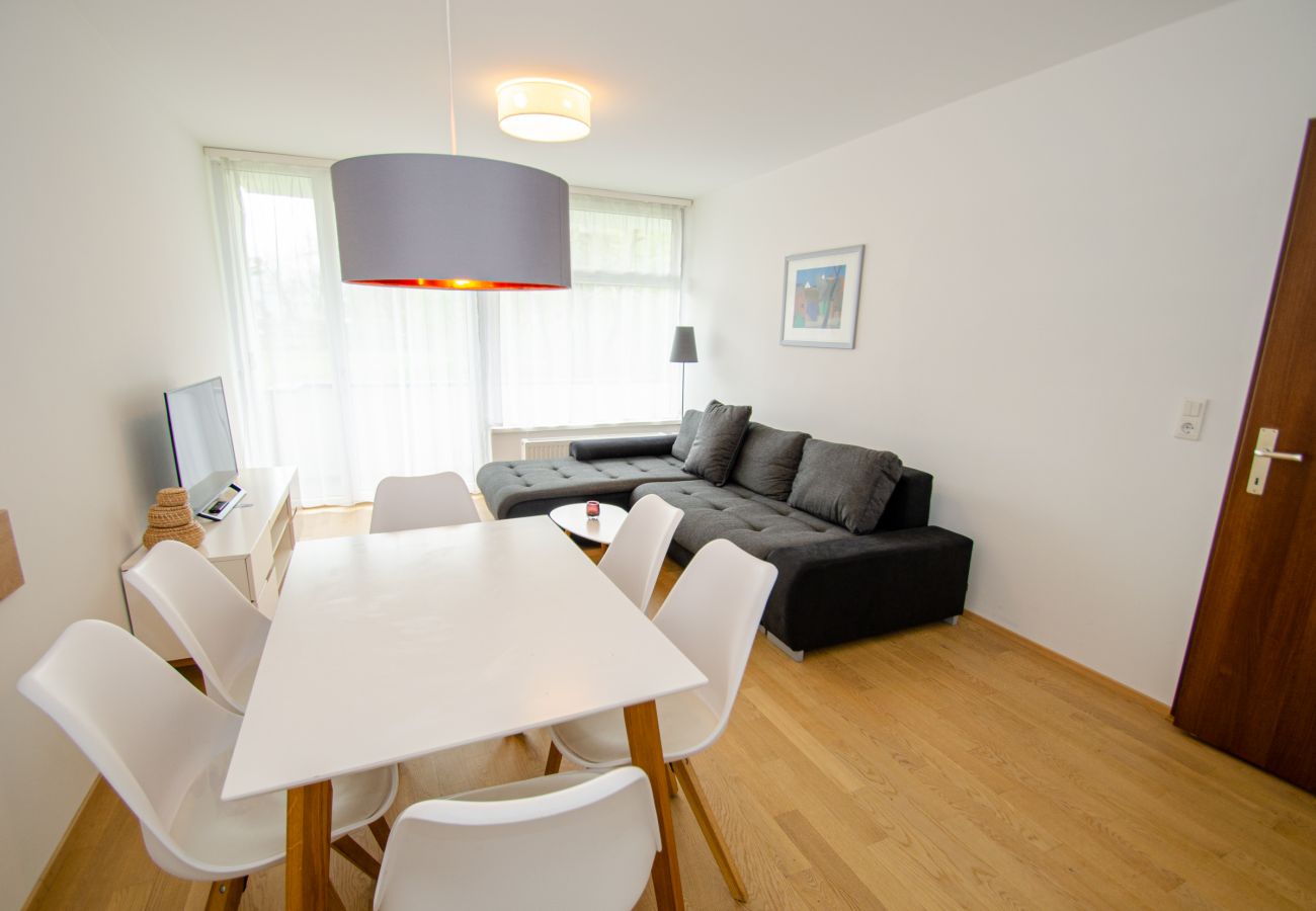 Apartment in Zell am See - Apartment CityXpress Ski in/Ski out with balcony