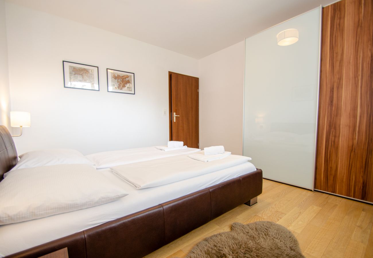 Apartment in Zell am See - Apartment CityXpress Ski in/Ski out with balcony
