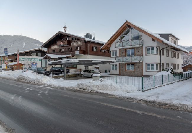 Apartment in Zell am See - Fourteen 4.0 Zell am See (S&P) Apartment in Zell am See - Fourteen 4.0 Zell am See (S&P)