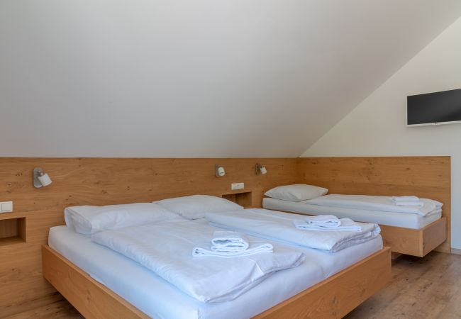 Apartment in Zell am See - Fourteen 3.0 Zell am See (S&P) Apartment in Zell am See - Fourteen 3.0 Zell am See (S&P)