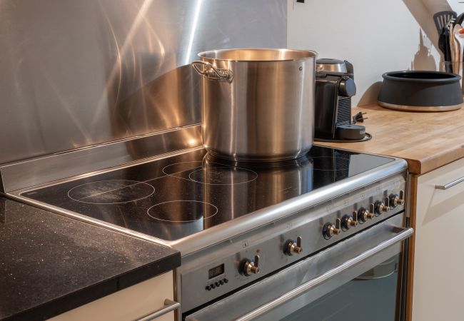 House in Zell am See - Chalet Love the Alps, 22pax, near ski lift House in Zell am See - Chalet Love the Alps, 22pax, near ski lift