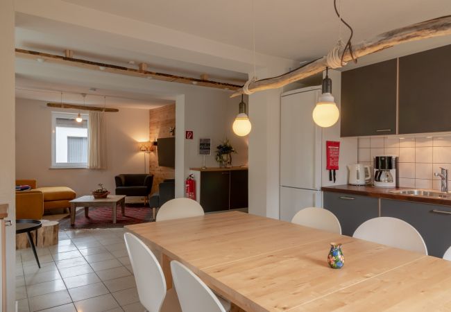 House in Zell am See - Chalet Love the Alps, 22pax, near ski lift House in Zell am See - Chalet Love the Alps, 22pax, near ski lift