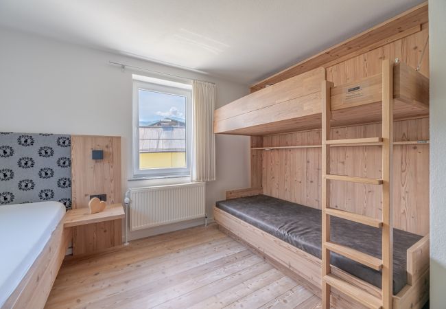 House in Zell am See - Chalet Love the Alps, 22pax, near ski lift House in Zell am See - Chalet Love the Alps, 22pax, near ski lift