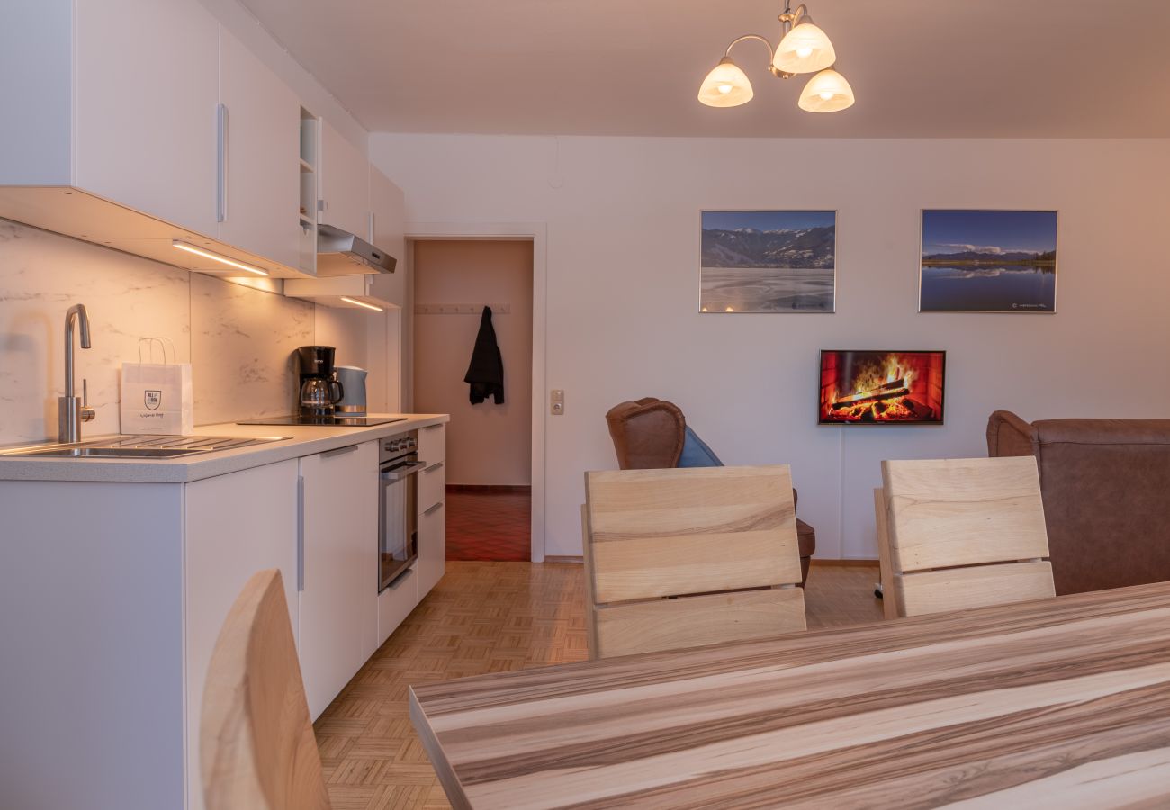 Apartment in Zell am See - Apartment Six T Nine, balcony, near ski lift