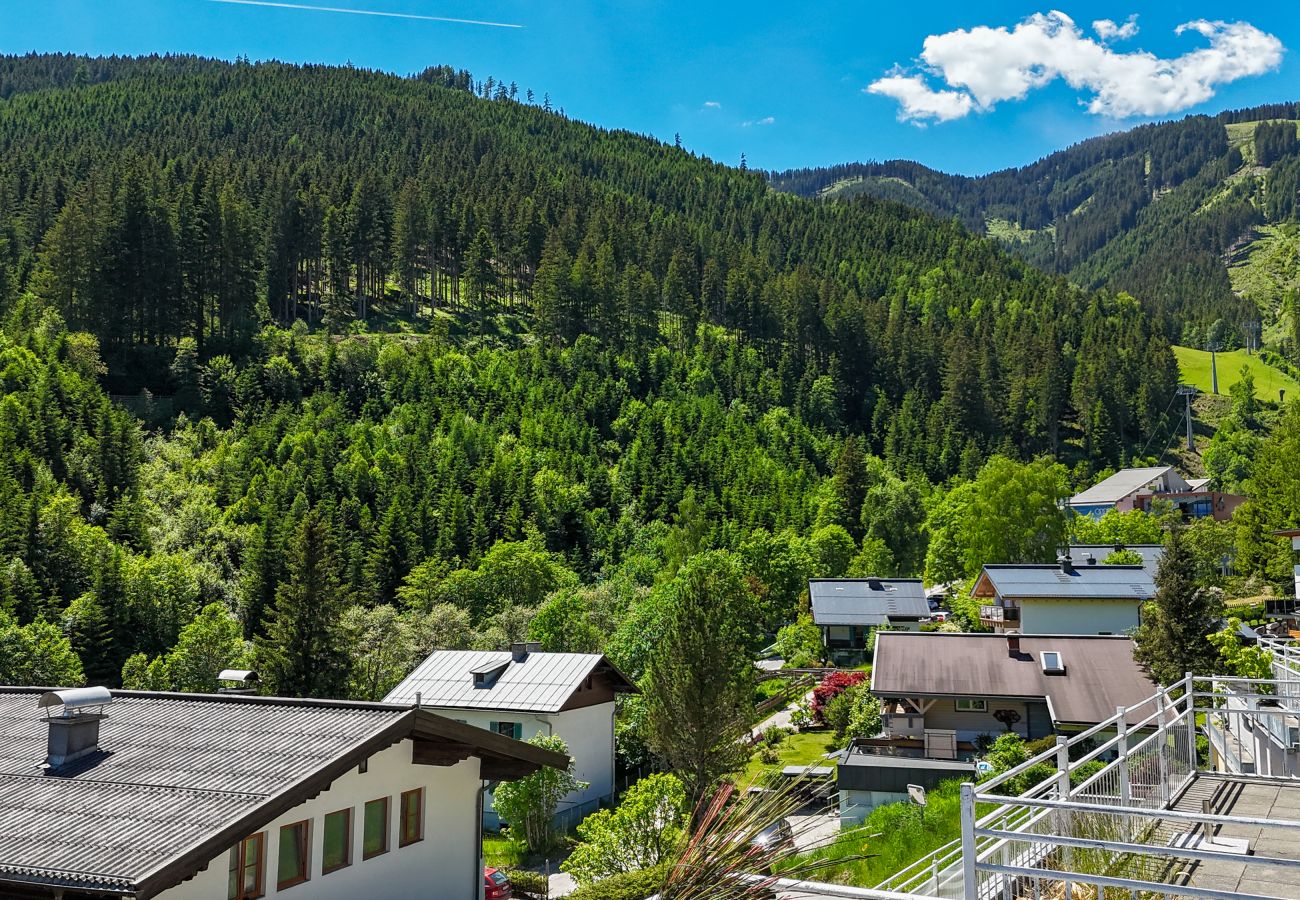 Apartment in Zell am See - Penthouse Summer & Winter Fun 4, roof terrace