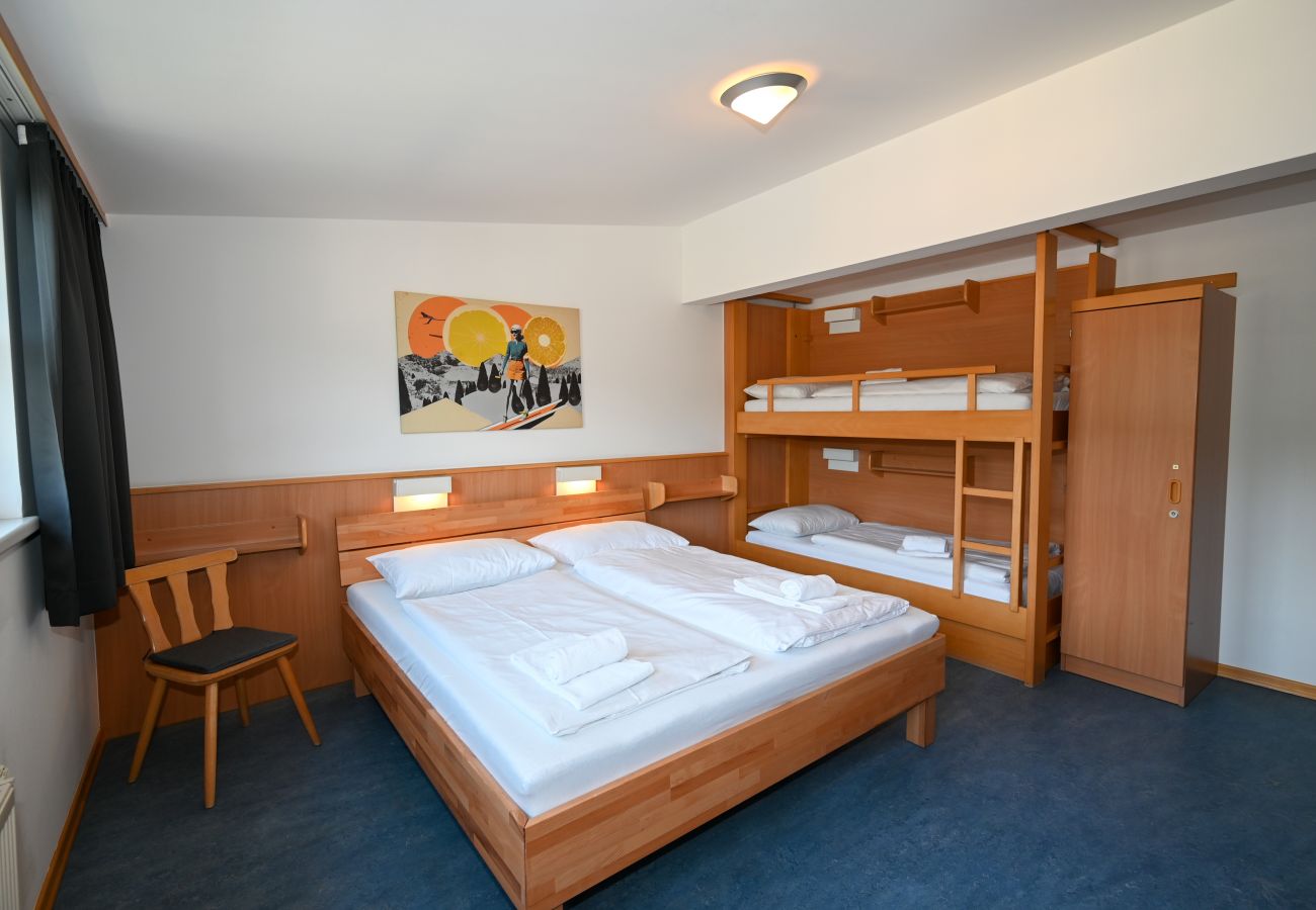 Studio in Zell am See - Schmitten 27 - Room 9 / 200m from ski lift