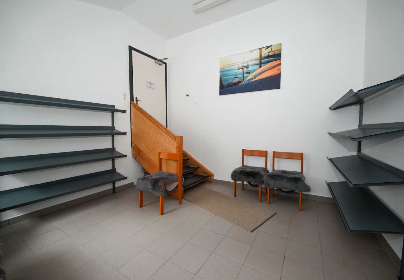 Studio in Zell am See - Schmitten 27 - Room 9 / 200m from ski lift