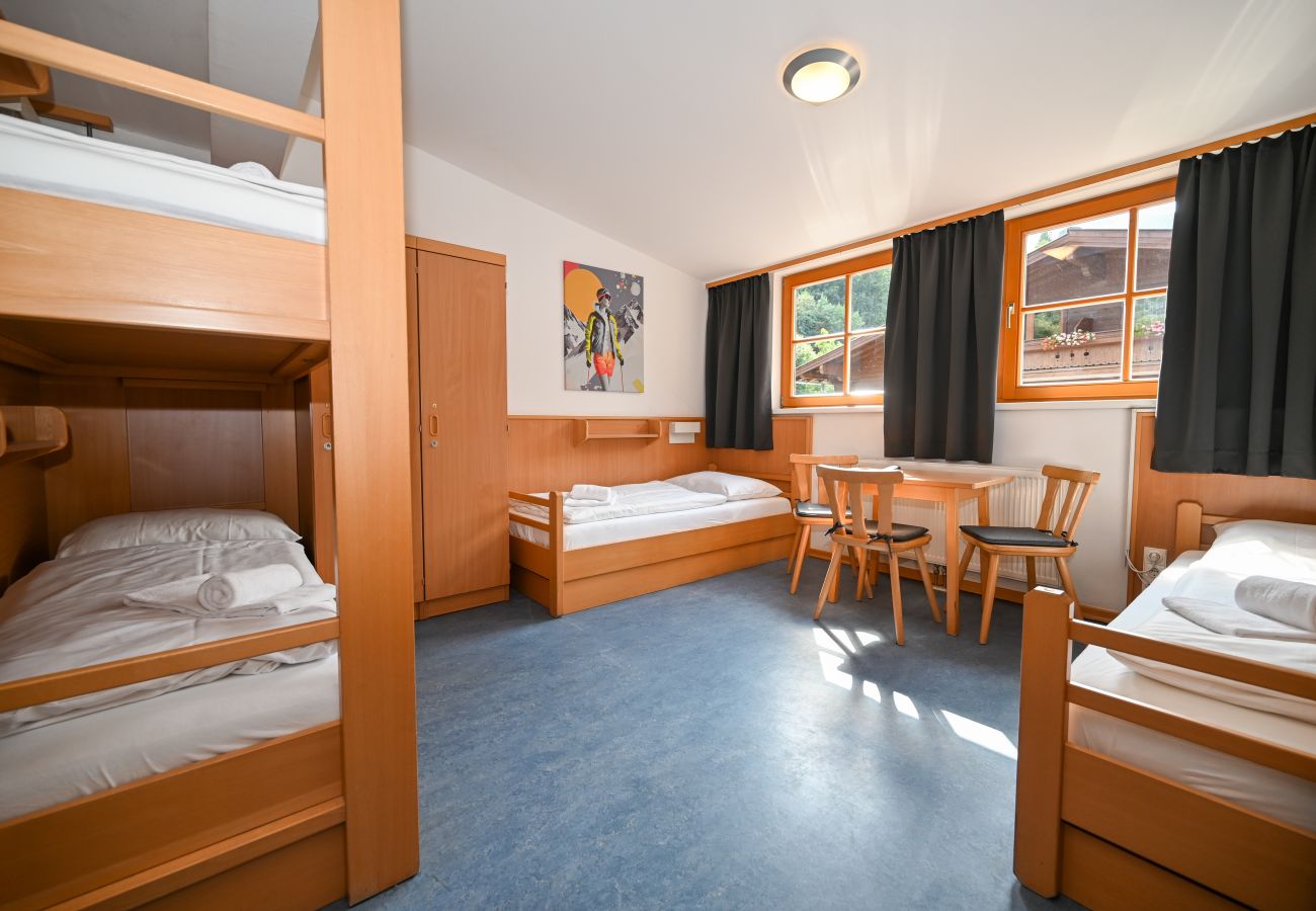 Studio in Zell am See - Schmitten 27 - Room 6 / 200m from ski lift