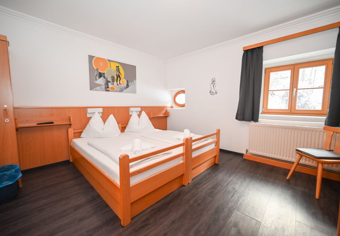 Studio in Zell am See - Schmitten 27 - Room 5 / 200m from ski lift