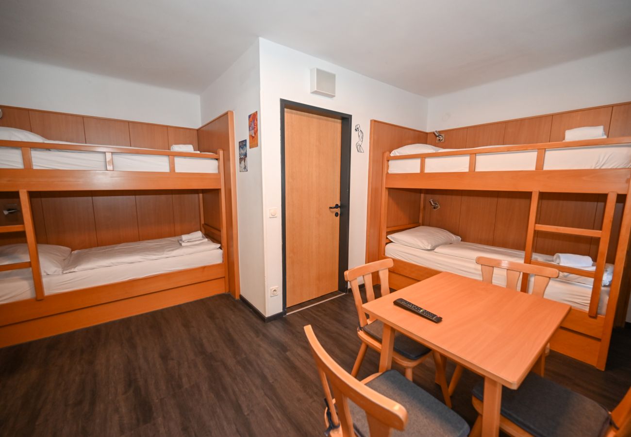 Studio in Zell am See - Schmitten 27 - Room 2 / 200m from ski lift