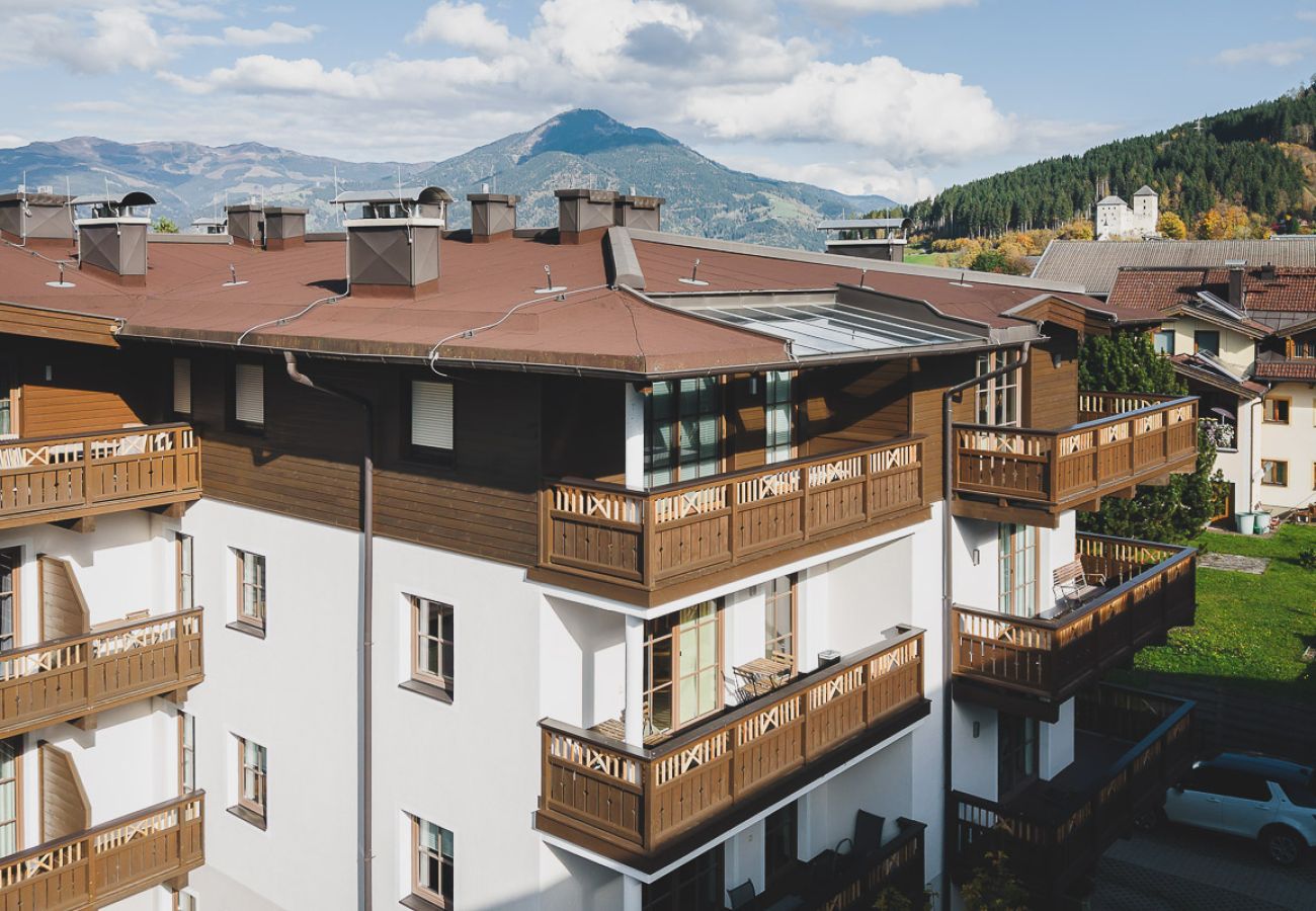 Apartment in Kaprun - Ski & Golf Suite 25: balcony, Maiskogel View