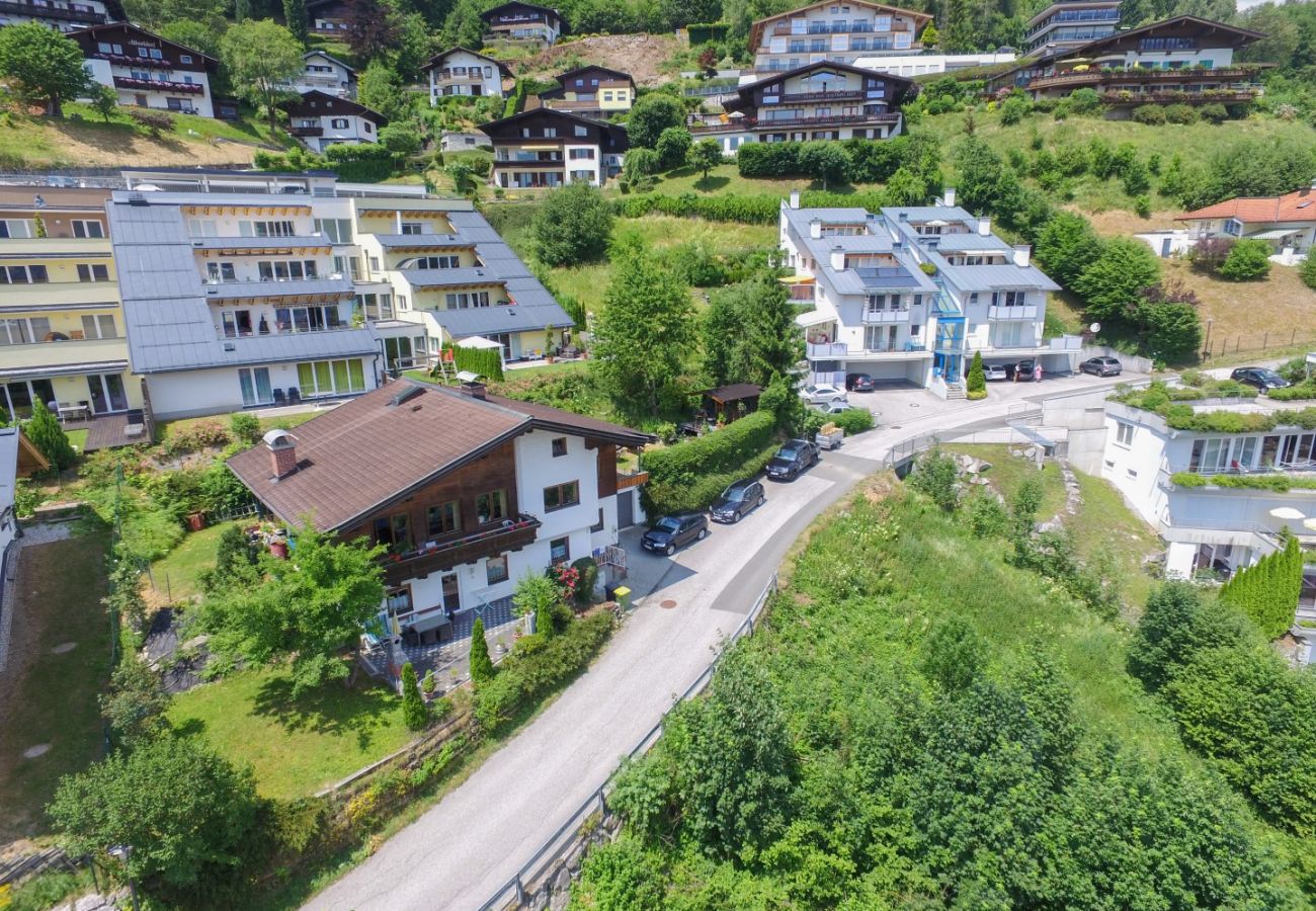 Ferienwohnung in Zell am See - Apartment LAKE VIEW - near ski lift and town