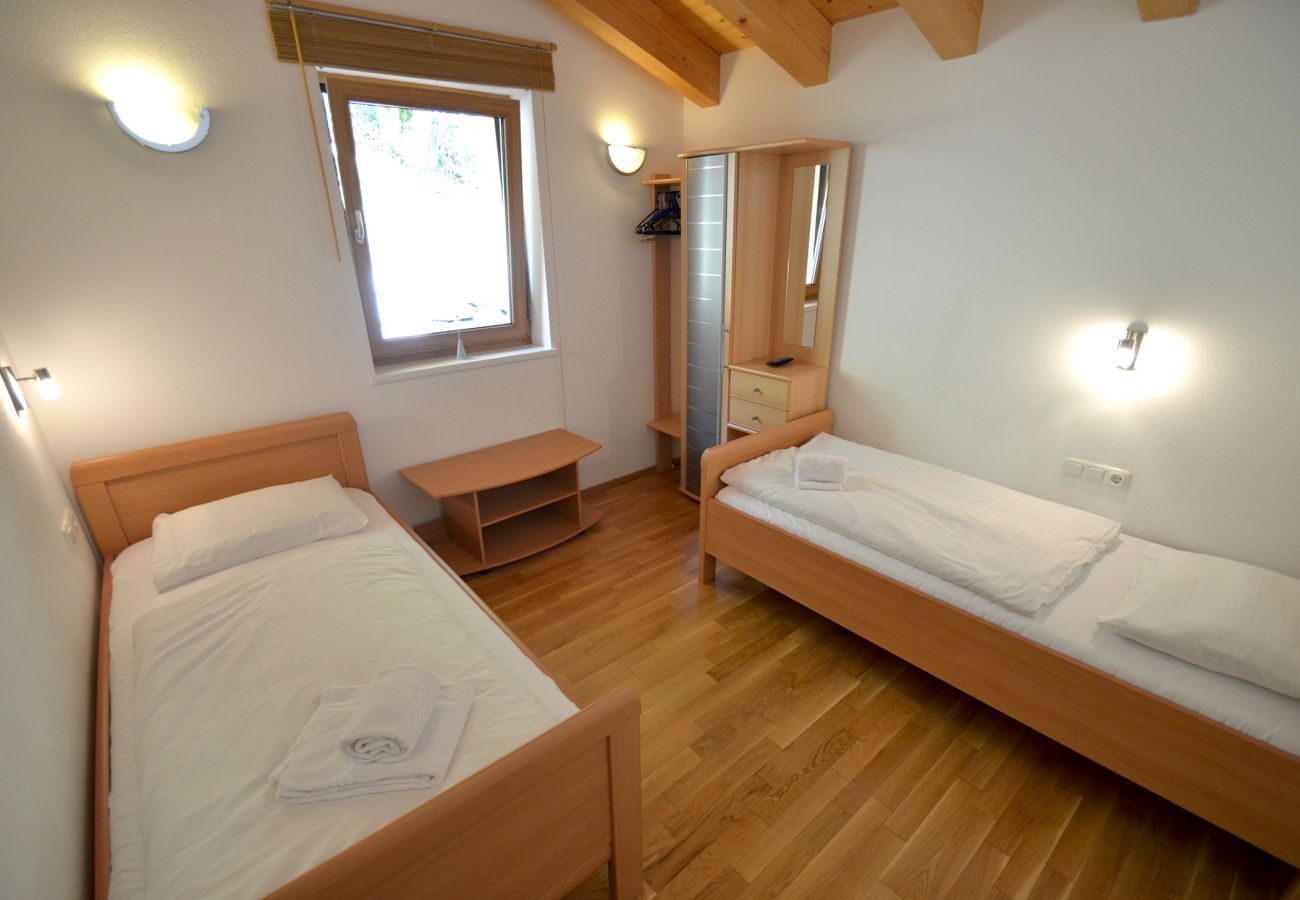 Ferienwohnung in Zell am See - Ski Chalet Jim / 300 m from ski lift