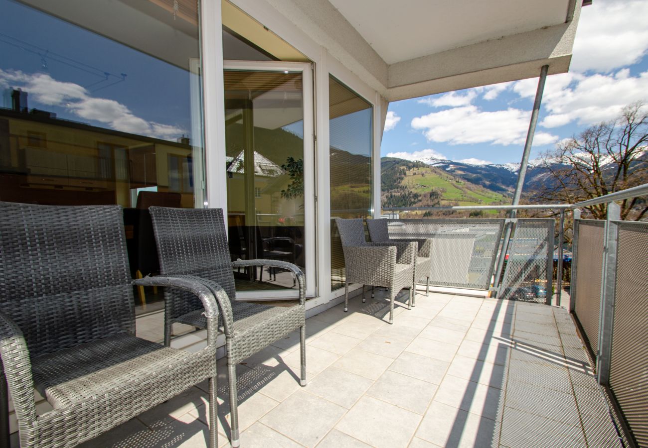 Ferienwohnung in Zell am See - Penthouse A Zell am See with lake view