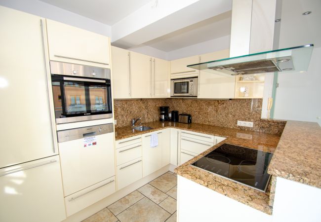 Ferienwohnung in Zell am See - Penthouse B Zell am See Ferienwohnung in Zell am See - Penthouse B Zell am See