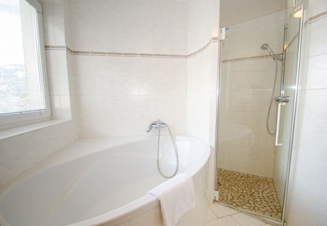 Ferienwohnung in Zell am See - Penthouse B Zell am See Ferienwohnung in Zell am See - Penthouse B Zell am See