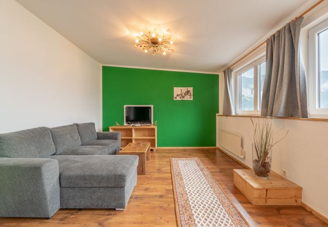 Ferienwohnung in Zell am See - Apartment ANBLICK - lake and mountain view Ferienwohnung in Zell am See - Apartment ANBLICK - lake and mountain view