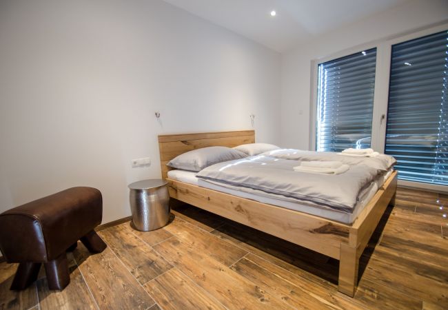 Ferienwohnung in Zell am See - Superb Alpine Lodges Zell am See 6-8pax Ferienwohnung in Zell am See - Superb Alpine Lodges Zell am See 6-8pax