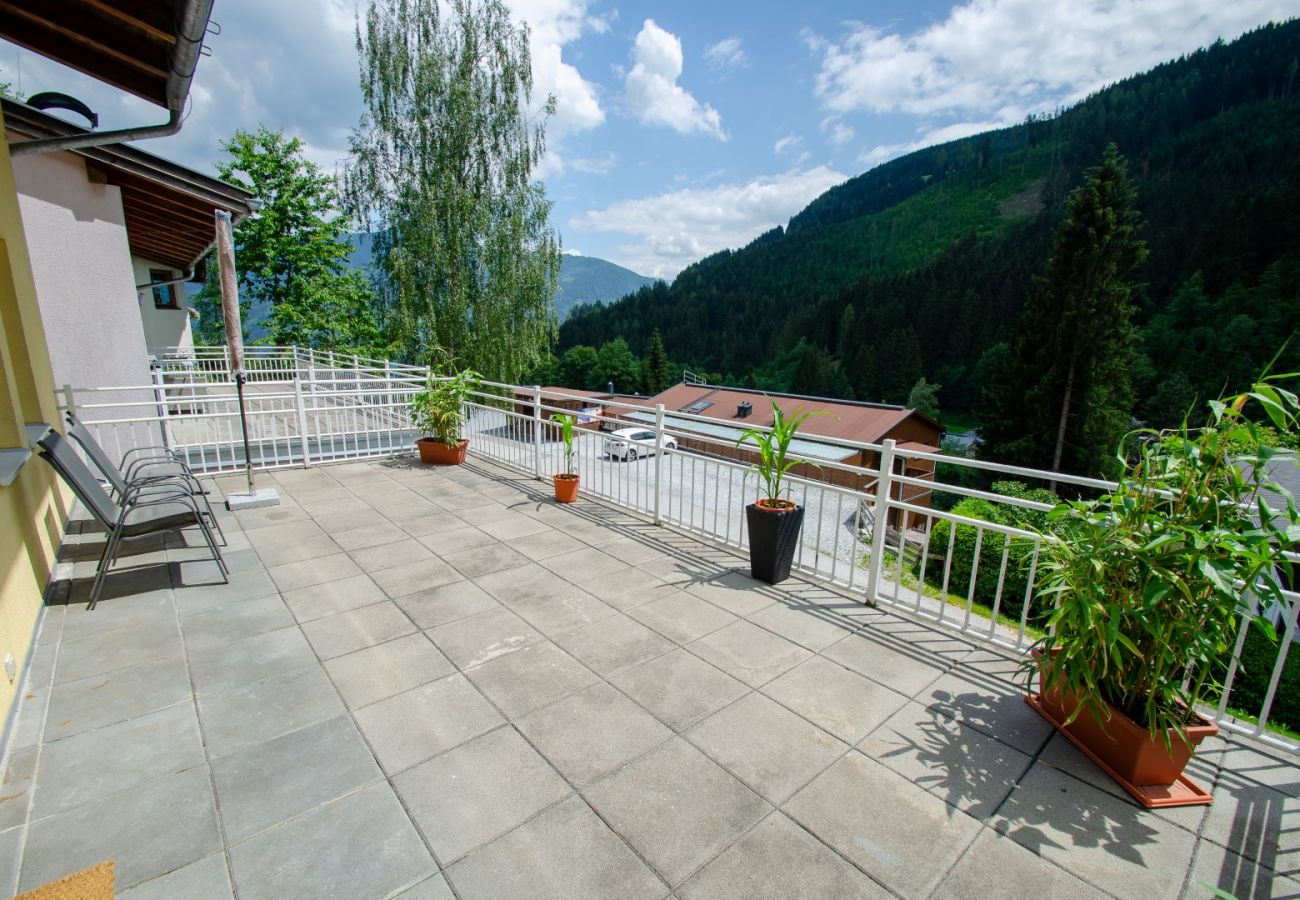 Ferienwohnung in Zell am See - Penthouse Summer & Winter Fun, roof terrace