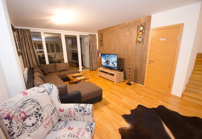 Ferienwohnung in Zell am See - Penthouse SEVEN / private roof terrace, lake view Ferienwohnung in Zell am See - Penthouse SEVEN / private roof terrace, lake view