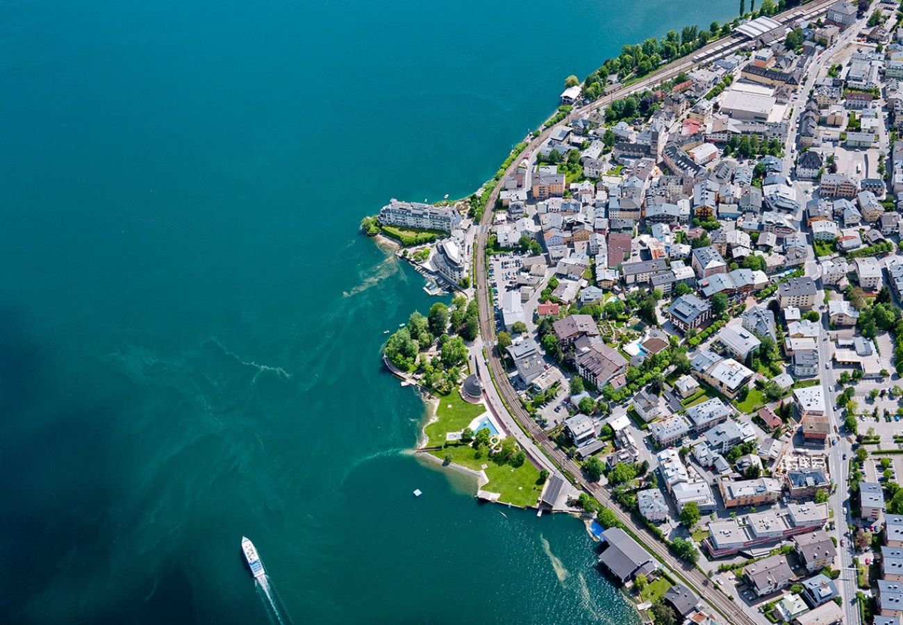 Ferienwohnung in Zell am See - Penthouse SEVEN / private roof terrace, lake view