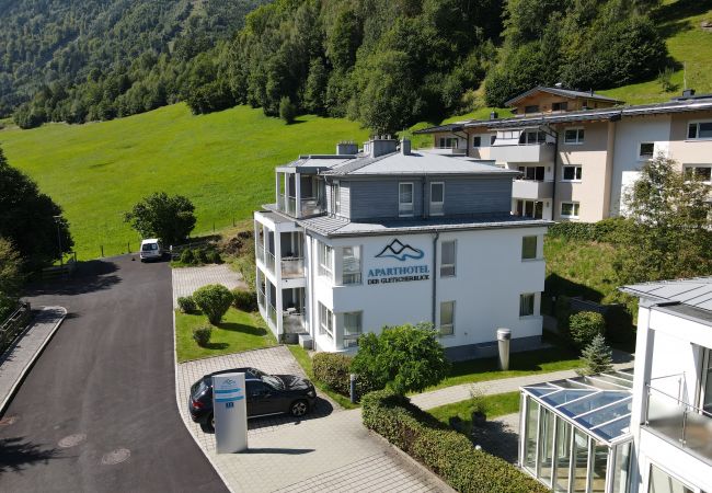 Ferienwohnung in Kaprun - Apartment Glacier View 14.2 with balcony