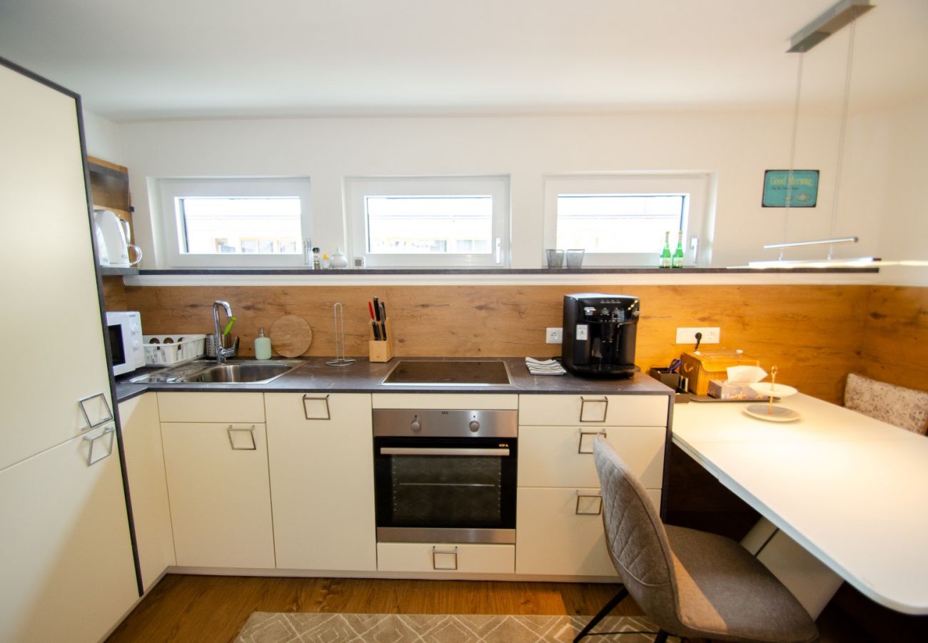 Ferienwohnung in Zell am See - Penthouse Zell City centre - near ski lift & lake