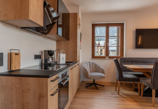 Ferienwohnung in Zell am See - Post Residence Apartments 8B, town, near ski lift