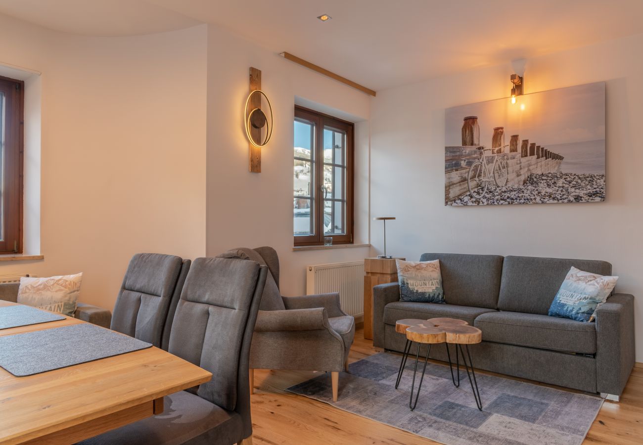 Ferienwohnung in Zell am See - Post Residence Apartments 8B, town, near ski lift