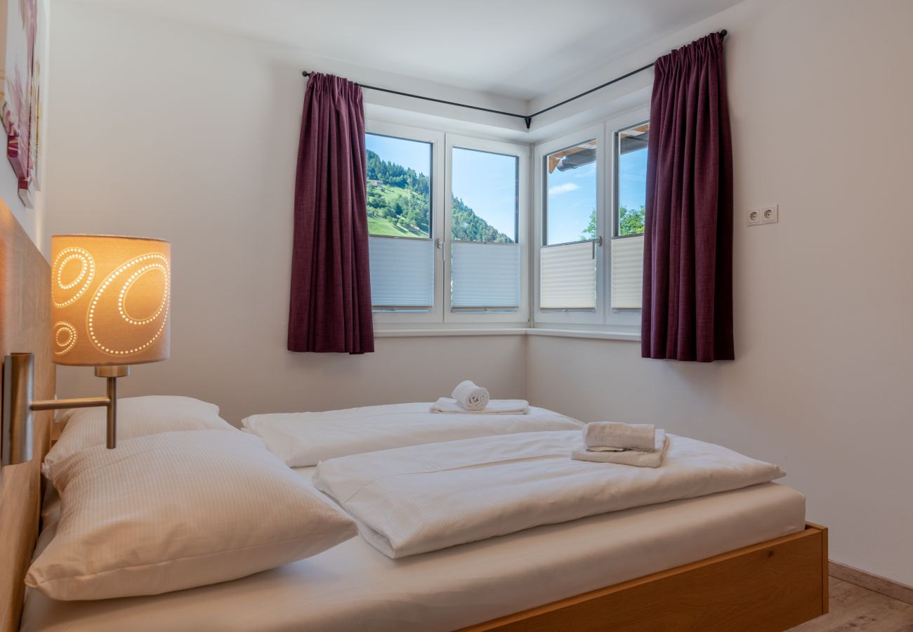 Ferienwohnung in Zell am See - Fourteen 2.2 Zell am See (S&P)