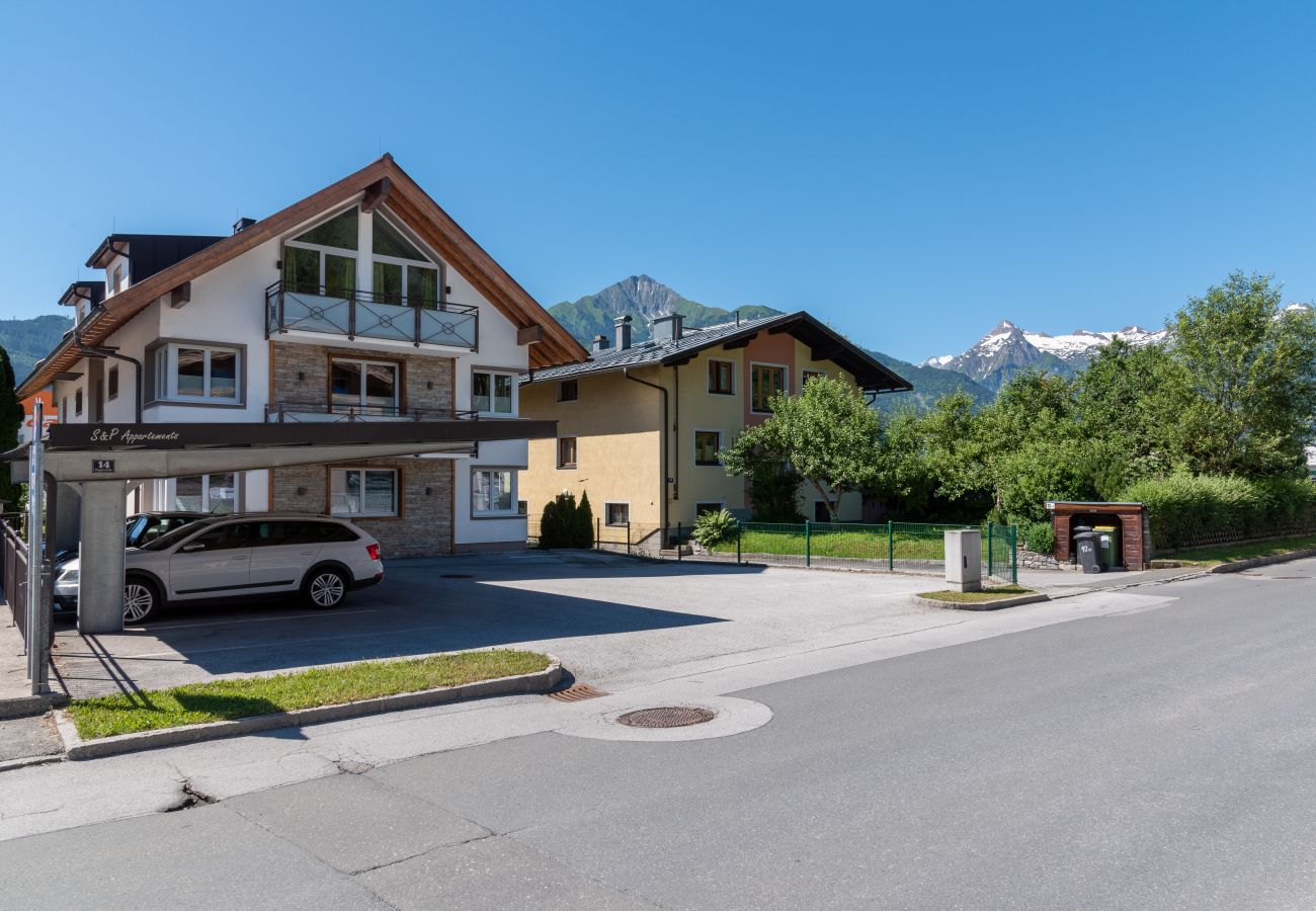 Ferienwohnung in Zell am See - Fourteen 2.2 Zell am See (S&P)