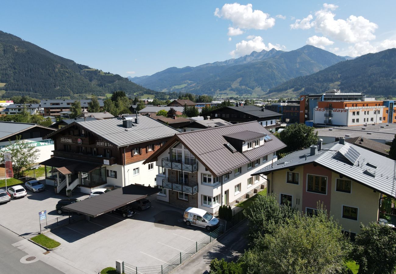 Ferienwohnung in Zell am See - Fourteen 2.2 Zell am See (S&P)