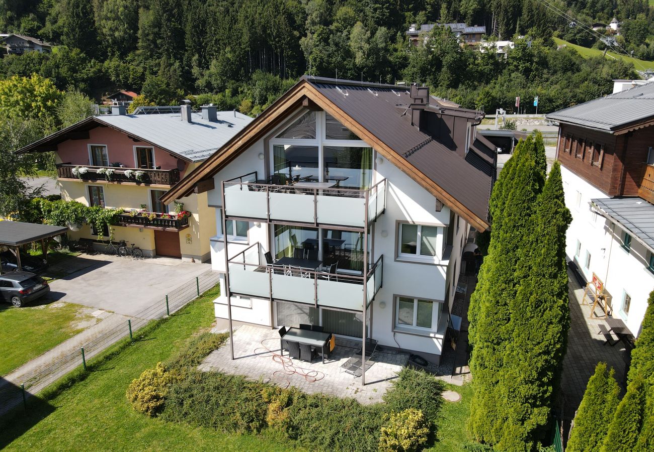 Ferienwohnung in Zell am See - Fourteen 2.2 Zell am See (S&P)