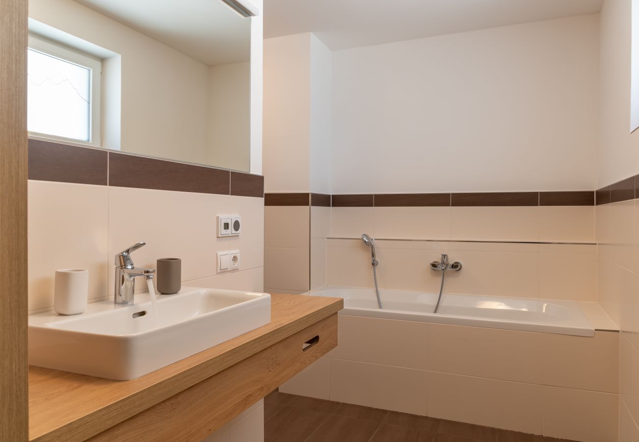 Ferienwohnung in Zell am See - Fourteen 4.0 Zell am See (S&P)