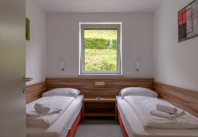 Ferienwohnung in Kaprun - Apartment Glacier View 12.1. with balcony Ferienwohnung in Kaprun - Apartment Glacier View 12.1. with balcony