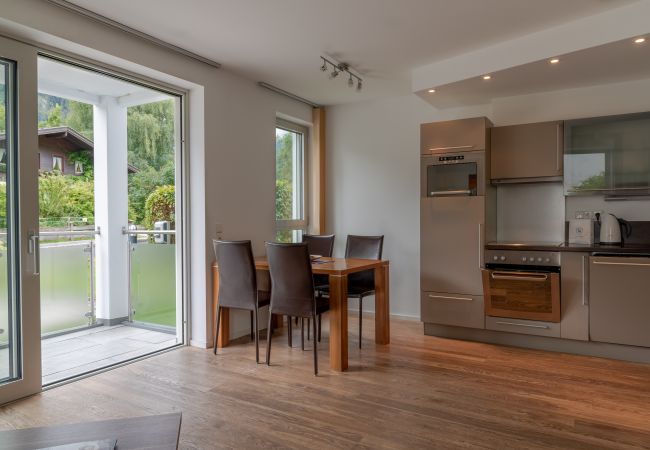 Ferienwohnung in Kaprun - Apartment Glacier View 12.1. with balcony Ferienwohnung in Kaprun - Apartment Glacier View 12.1. with balcony