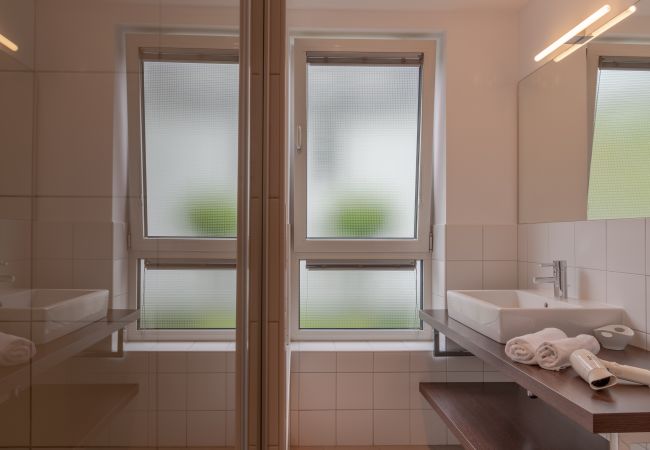 Ferienwohnung in Kaprun - Apartment Glacier View 12.1. with balcony Ferienwohnung in Kaprun - Apartment Glacier View 12.1. with balcony