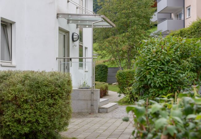 Ferienwohnung in Kaprun - Apartment Glacier View 12.1. with balcony Ferienwohnung in Kaprun - Apartment Glacier View 12.1. with balcony