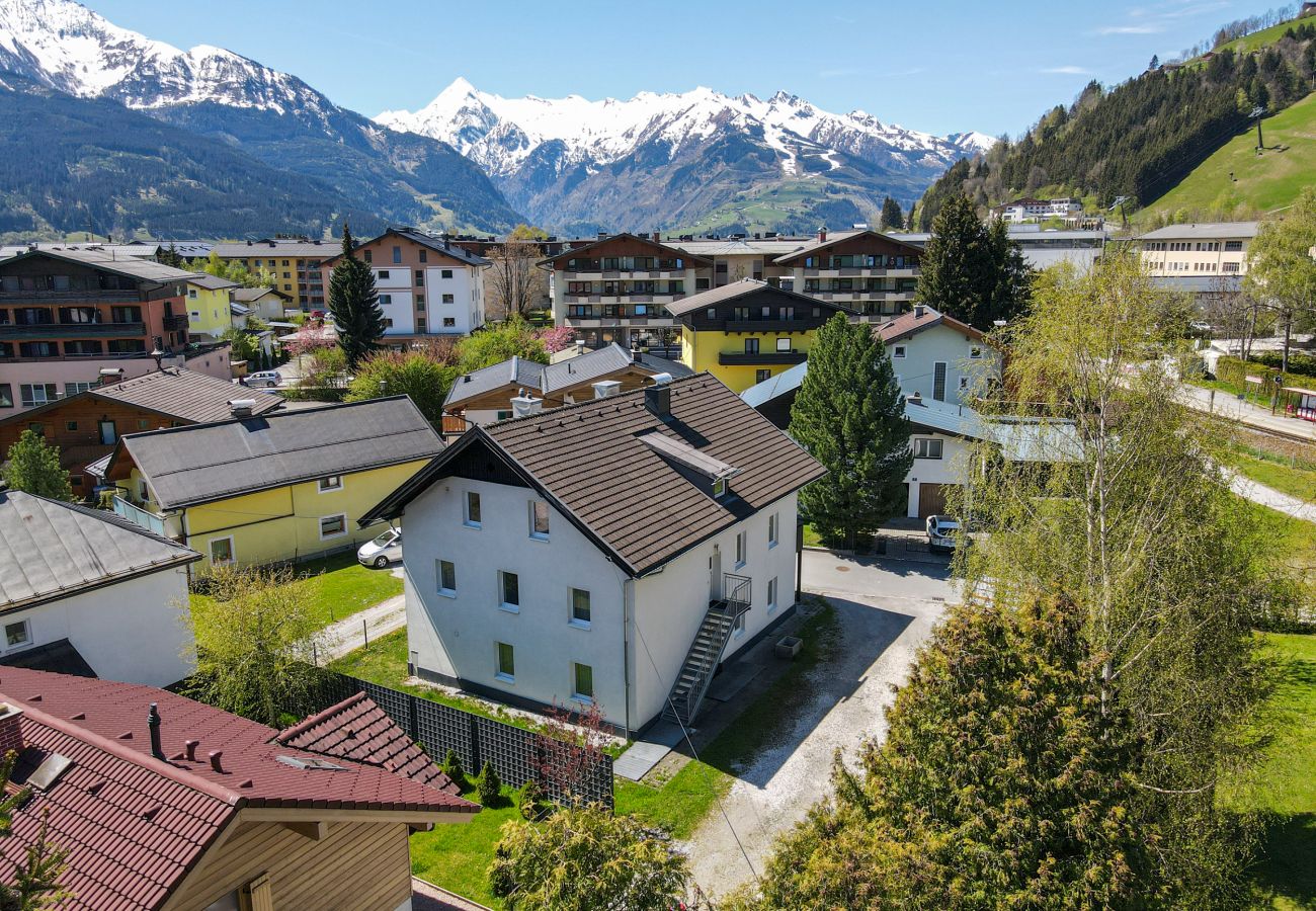 Ferienwohnung in Zell am See - Chalet Love the Alps 'EG', near ski lift